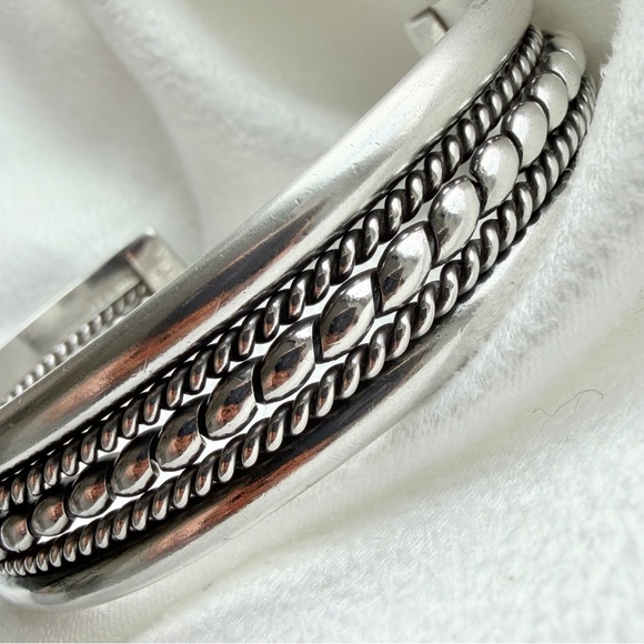 Navajo Tahe Sterling Silver Multi-Row Triple Twisted Wire Rope & Cuff Bracelet - Picture 12 of 15